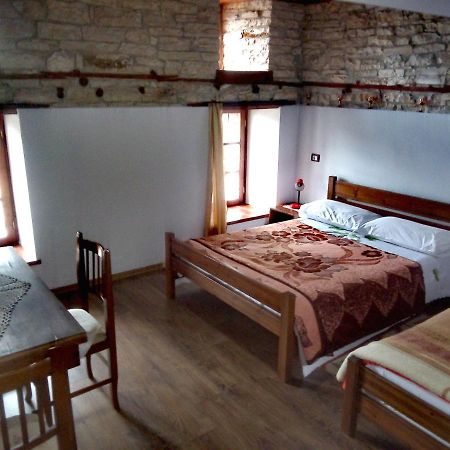 Guesthouse Celo Gjirokastra Zewnętrze zdjęcie