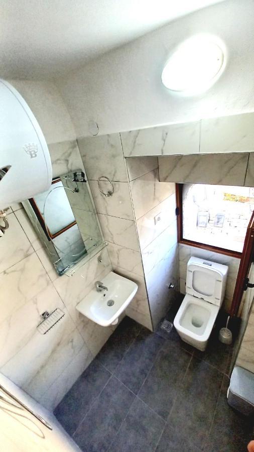 Guesthouse Celo Gjirokastra Zewnętrze zdjęcie